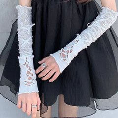 Lace Fingerless Gloves